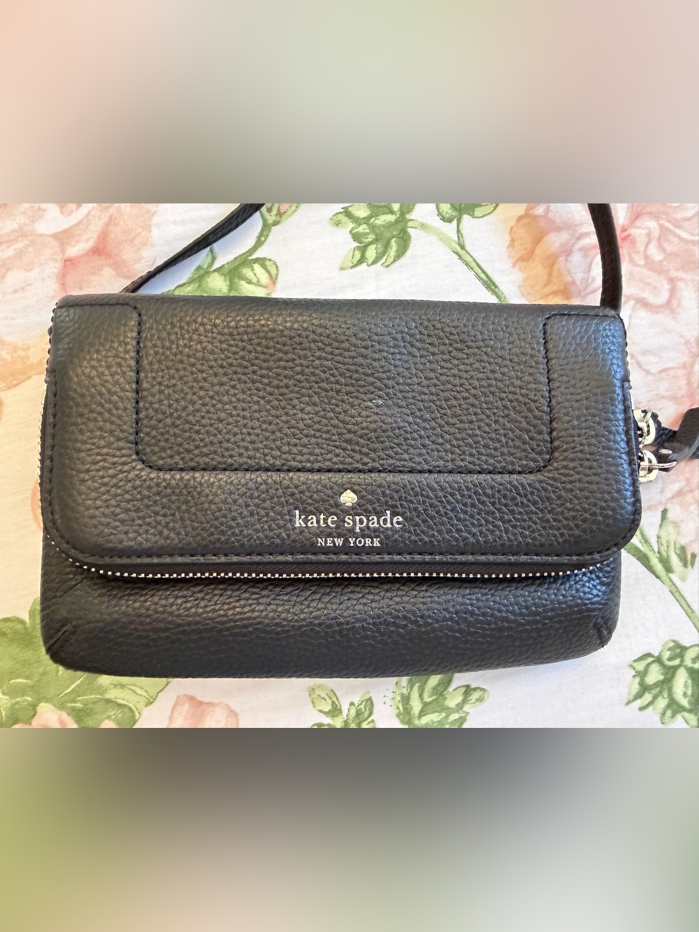 kate spade Black Pebbled Leather Crossbody Purse
